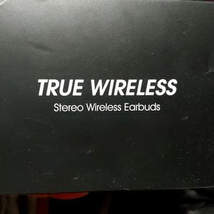 Wireless eatbuds